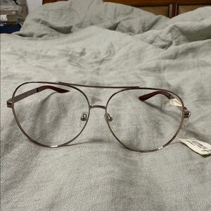 Tory Burch Stylish rose gold Aviator Glasses frame